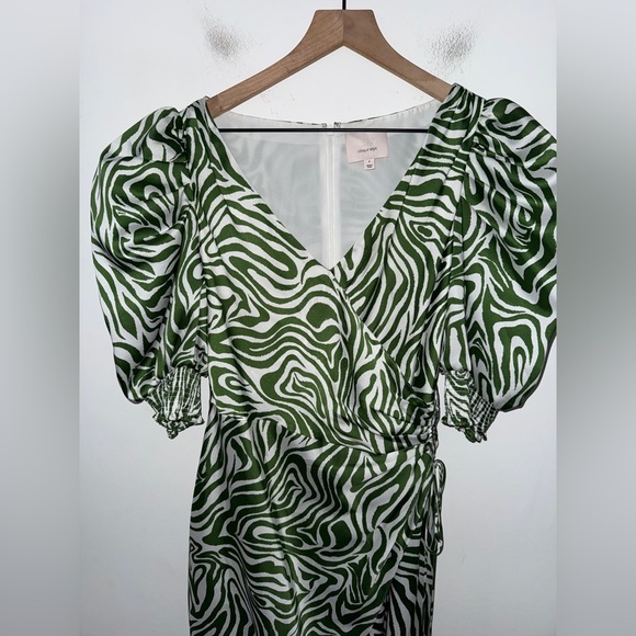 NWOT Cinq a Sept Kacy Green Zebra Print Silky Dress Size 4 - Picture 12 of 13